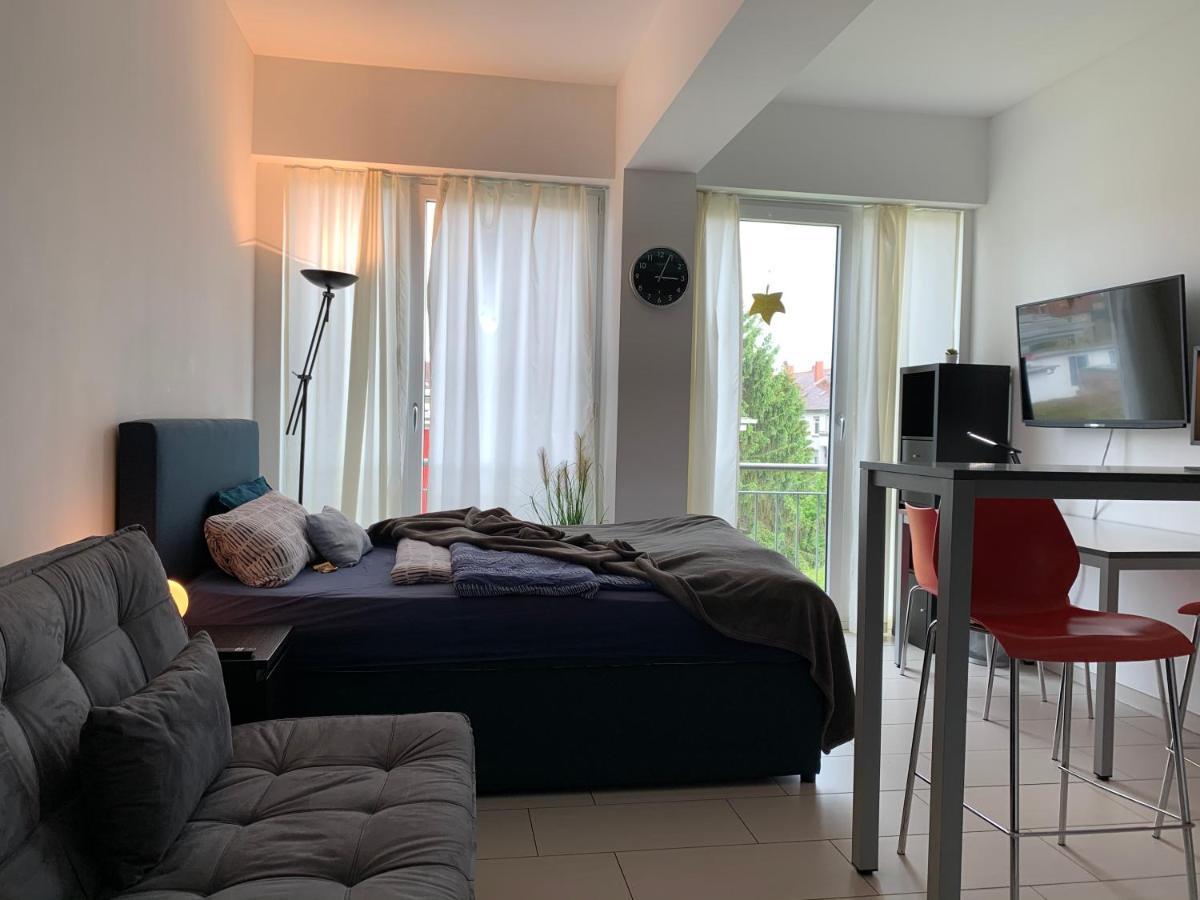 Exklusive WohlfüHloase By Rabe - Parkplatz & Free Netflix & Coffee-Bar Appartement Karlsruhe Buitenkant foto